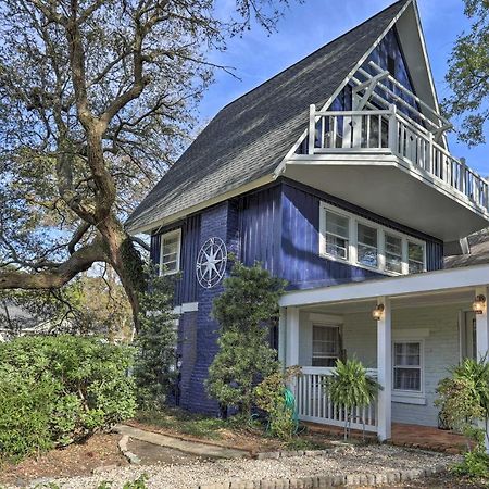 Coastal, Walkable Home In Historic Southport! Exteriör bild