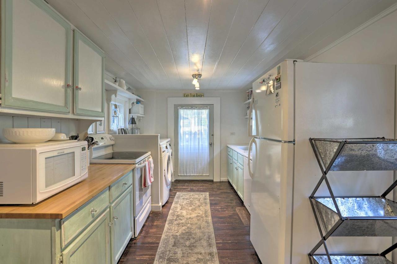 Coastal, Walkable Home In Historic Southport! Exteriör bild