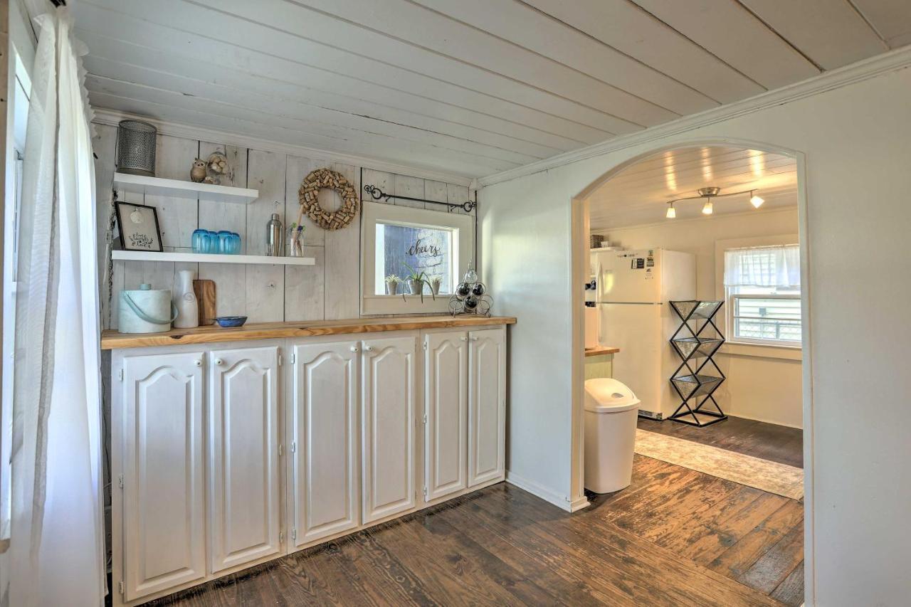 Coastal, Walkable Home In Historic Southport! Exteriör bild