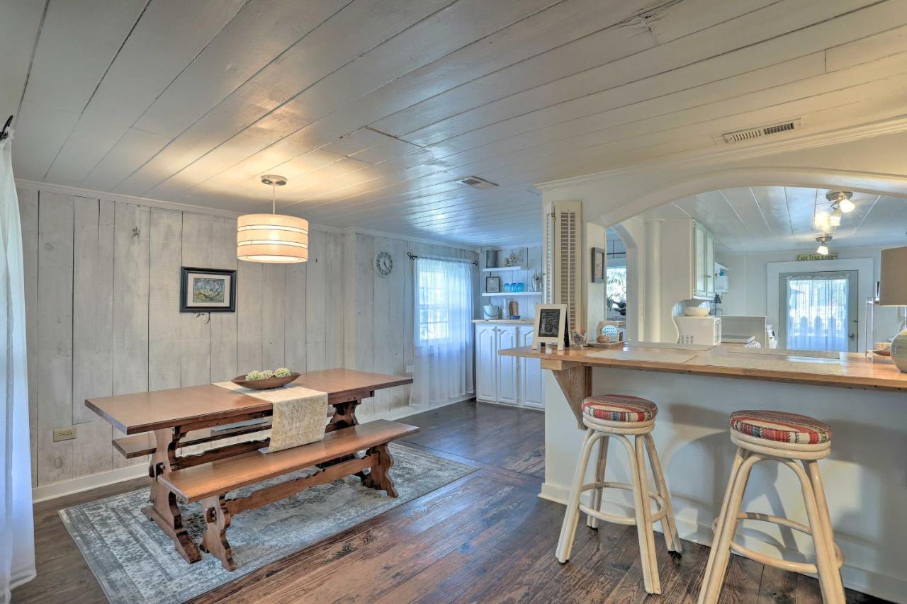 Coastal, Walkable Home In Historic Southport! Exteriör bild